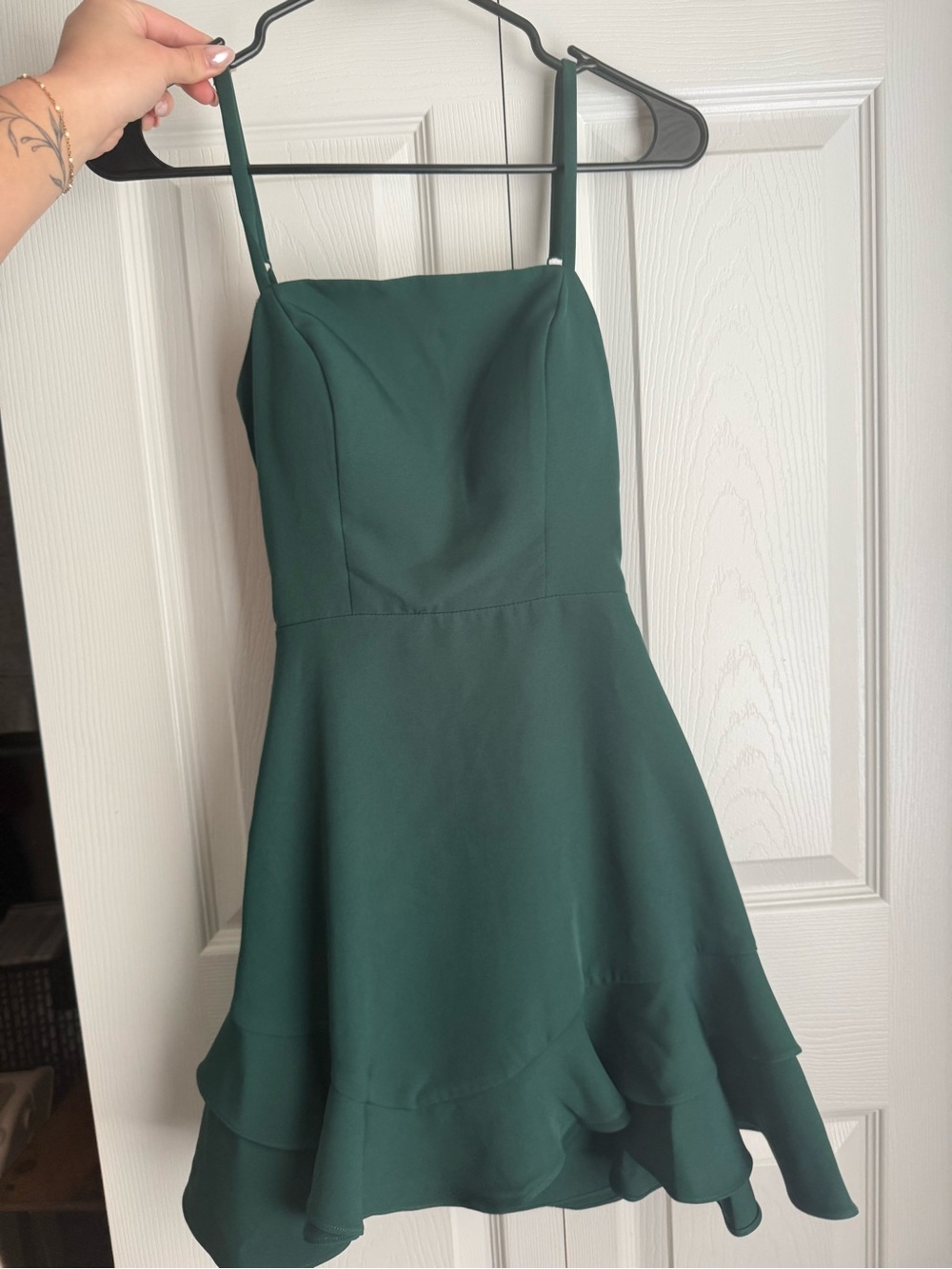 Sleeveless Square-Neck Mini Dress in Emerald Green